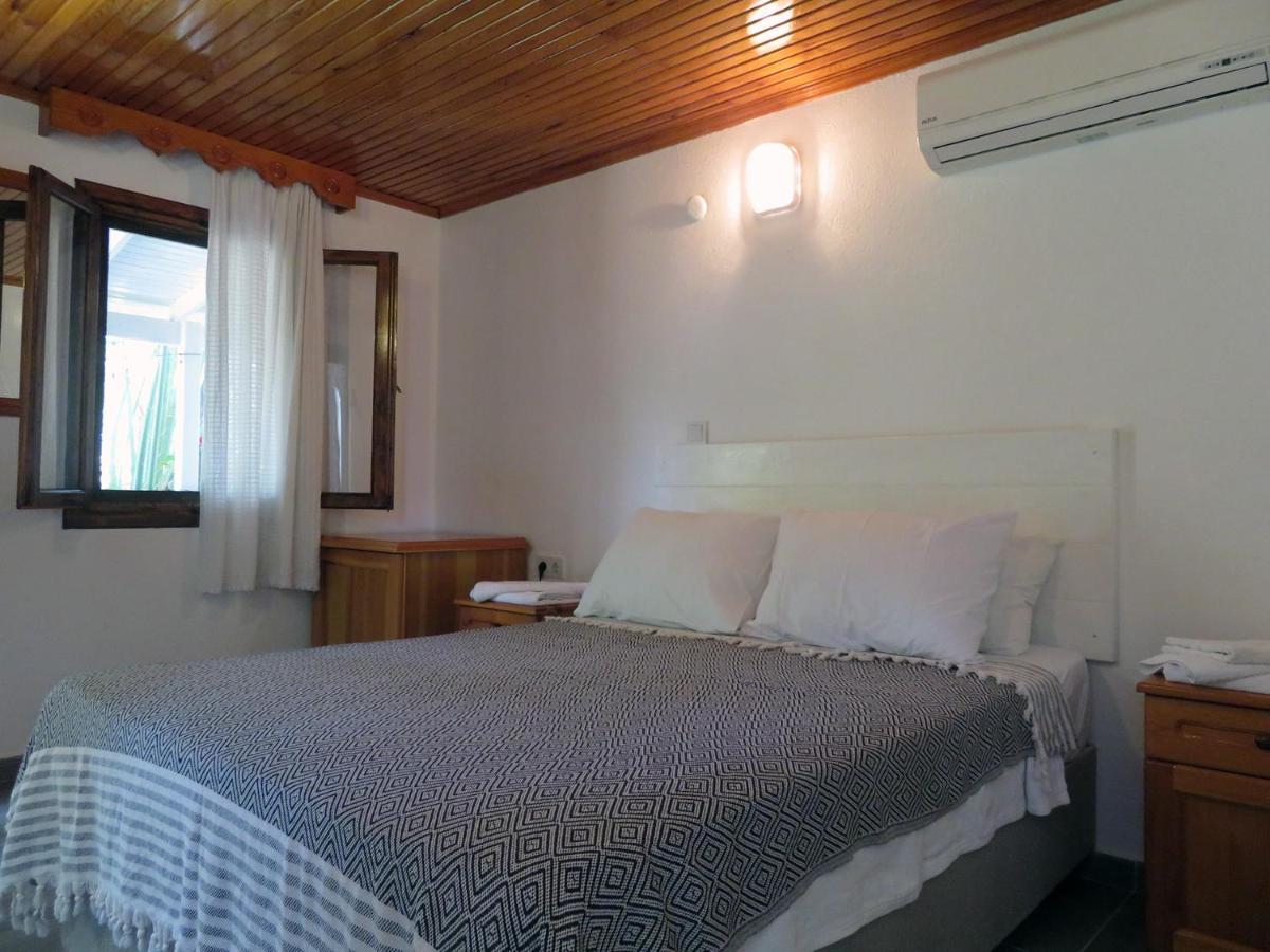 Arriba Pension & Restaurant Gümüşlük Extérieur photo